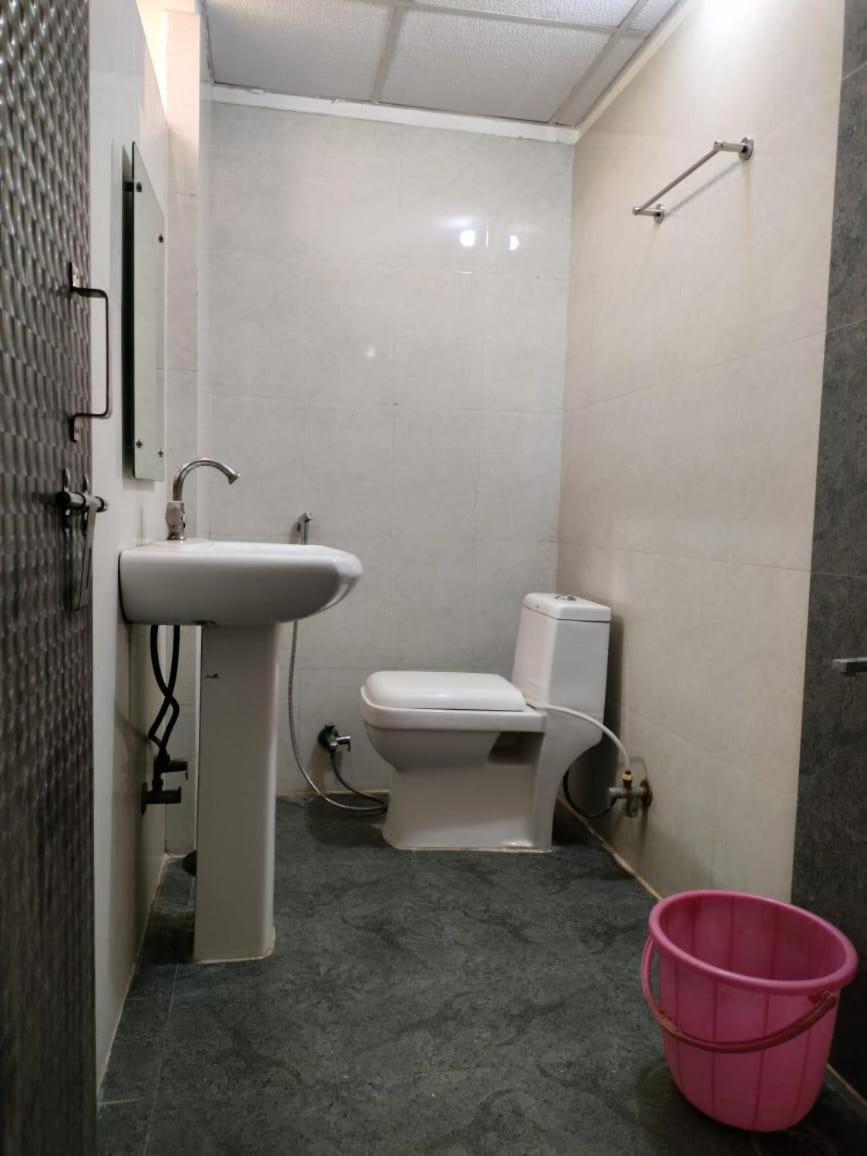 The Rejoice Hotel & Guesthouse 그레이터 노이다 외부 사진